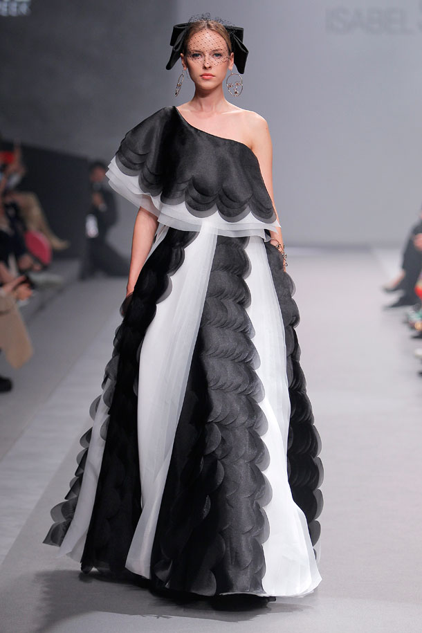 ilovebrides.pt Isabel Sanchis Coleção 2020 Vestidos de Festa e Cerimónia